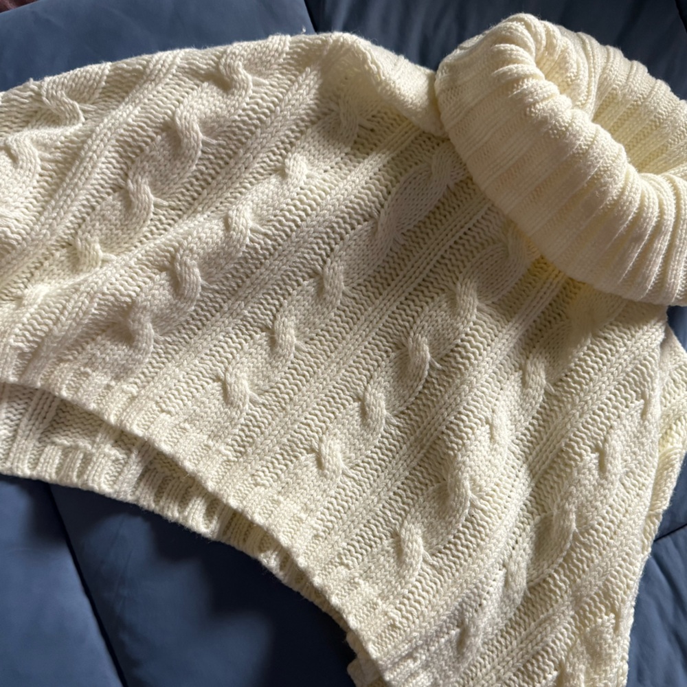 White cropped turtle neck poncho